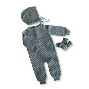 Anna og Alfred heldragt, kyse og strømper