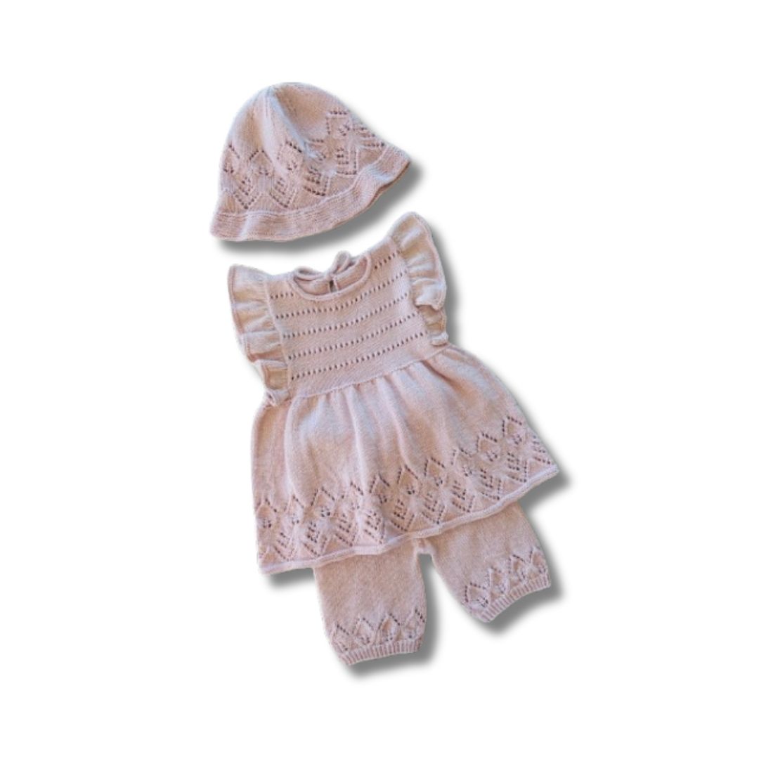 Josefine bluse, shorts og sommerhat